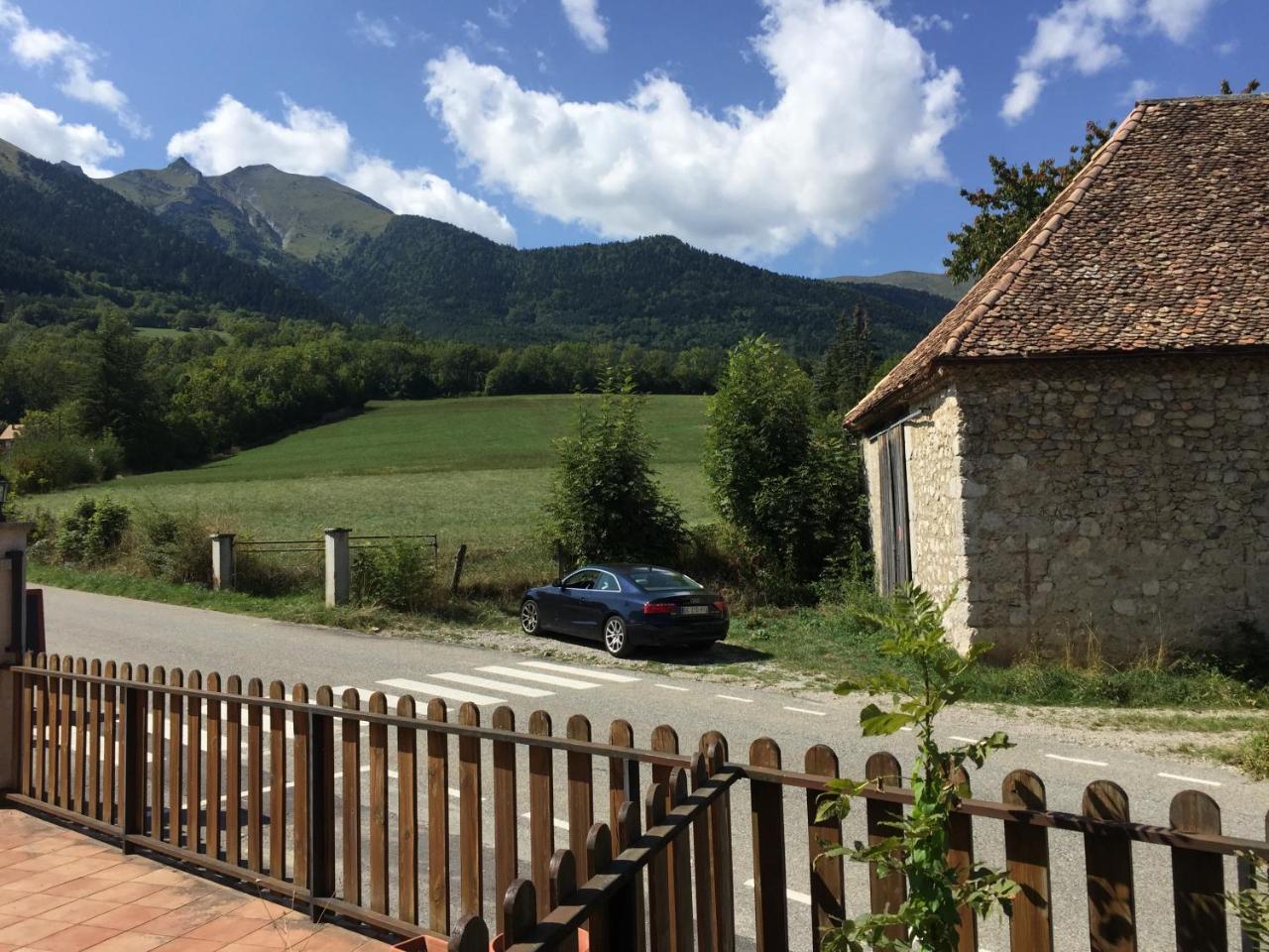 Auberge Du Grand Champ Lalley ภายนอก รูปภาพ